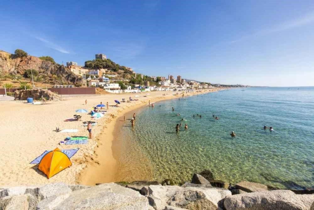 Atico Duplex Playa Area Barcelona Con Spa Exterior Montgat Kültér fotó